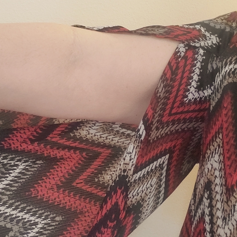 Blouse - Picture 2 of 2